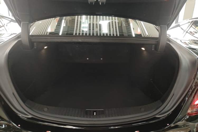 Used Mercedes-Benz S-Class 2014 S 320 L Business Model Trunk