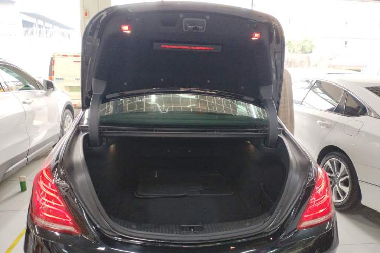 Used Mercedes-Benz S-Class 2014 S 320 L Business Model Trunk