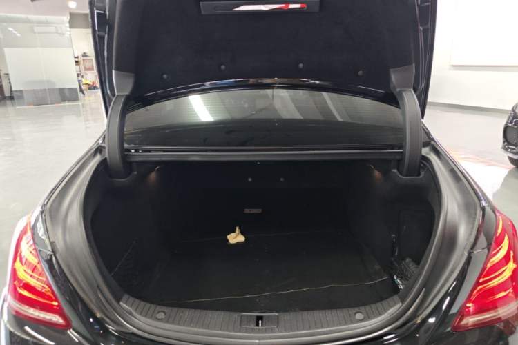 Used Mercedes-Benz S-Class 2014 S 320 L Business Model Trunk