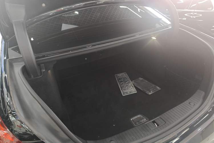 Used Mercedes-Benz S-Class 2014 S 320 L Business Model Trunk