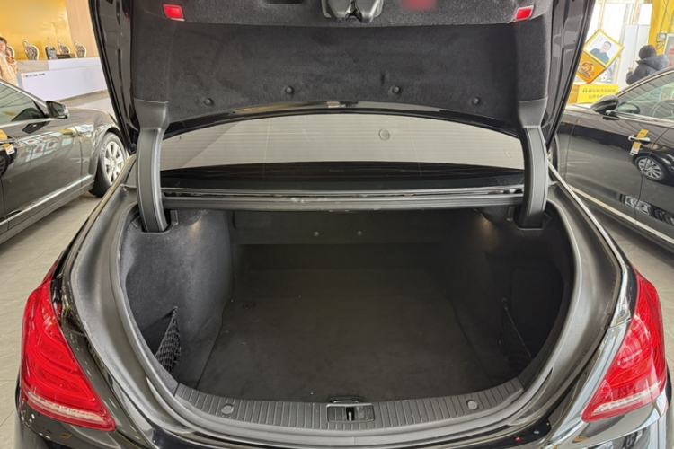 Used Mercedes-Benz S-Class 2014 S 320 L Luxury Model Trunk