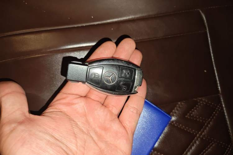 Used Mercedes-Benz S-Class 2014 S 320 L Business Model Vehicle Key