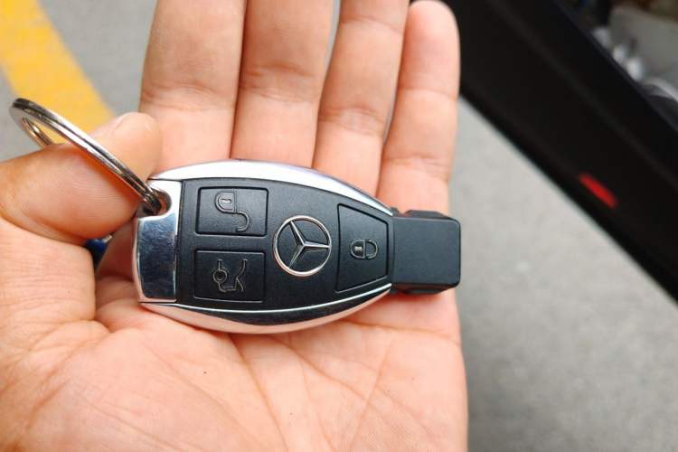 Used Mercedes-Benz S-Class 2014 S 400 L Prestige Edition Vehicle Key