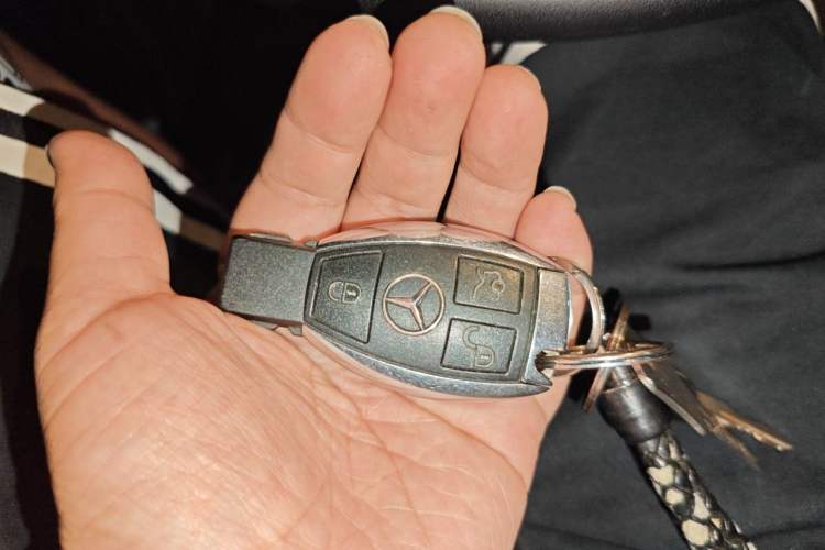 Used Mercedes-Benz S-Class 2014 S 320 L Business Model Vehicle Key