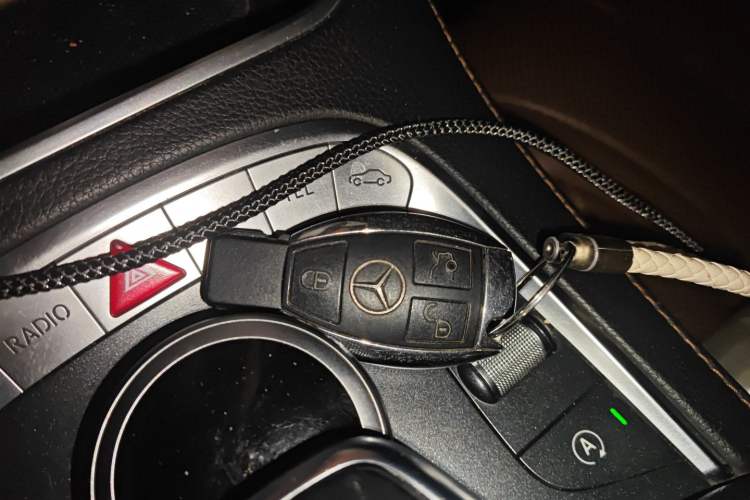 Used Mercedes-Benz S-Class 2014 S 320 L Business Model Vehicle Key