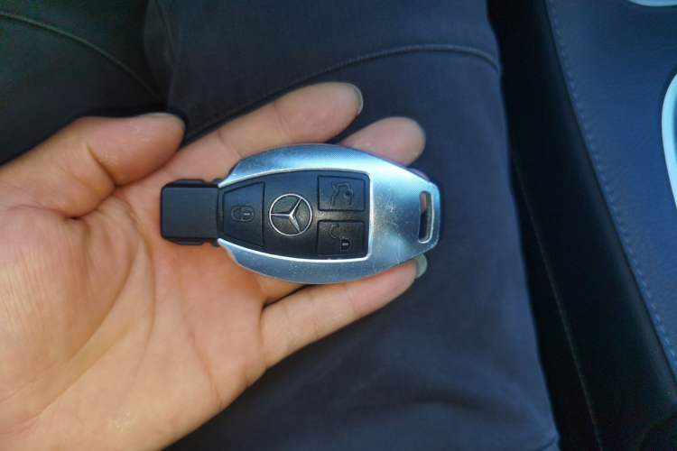 Used Mercedes-Benz S-Class 2014 S 320 L Business Model Vehicle Key