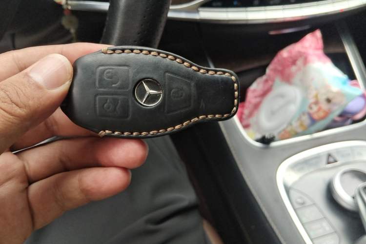 Used Mercedes-Benz S-Class 2014 S 320 L Business Model Vehicle Key