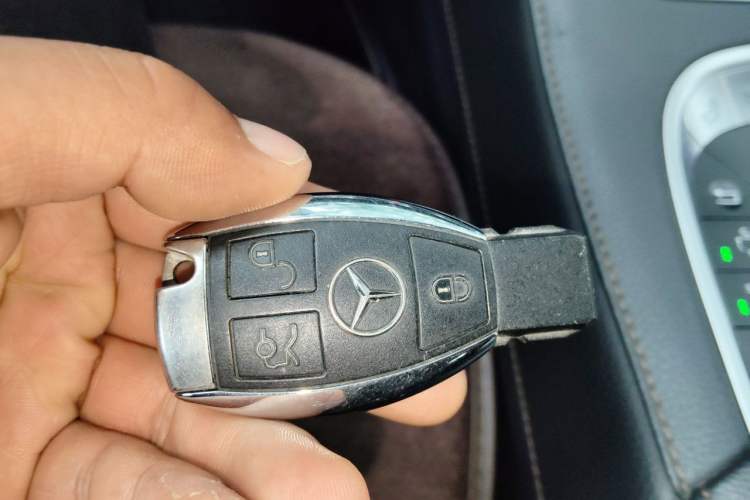 Used Mercedes-Benz S-Class 2014 S 320 L Business Model Vehicle Key