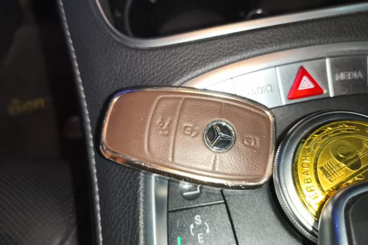 Used Mercedes-Benz S-Class 2014 S 320 L Business Model Vehicle Key