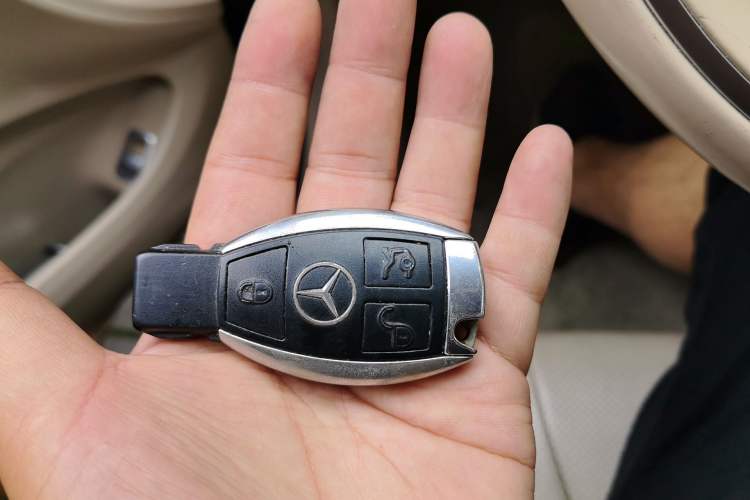 Used Mercedes-Benz S-Class 2014 S 320 L Business Model Vehicle Key