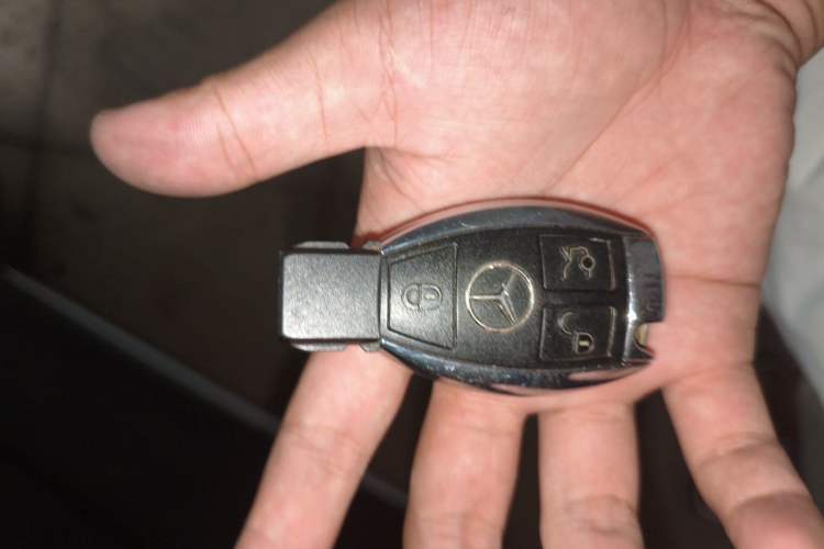 Used Mercedes-Benz S-Class 2014 S 400 L Prestige Edition Vehicle Key