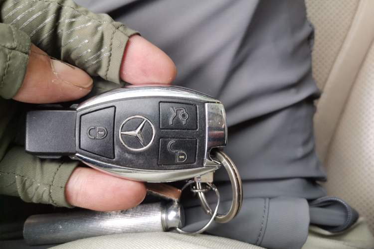Used Mercedes-Benz S-Class 2014 S 400 L Prestige Edition Vehicle Key