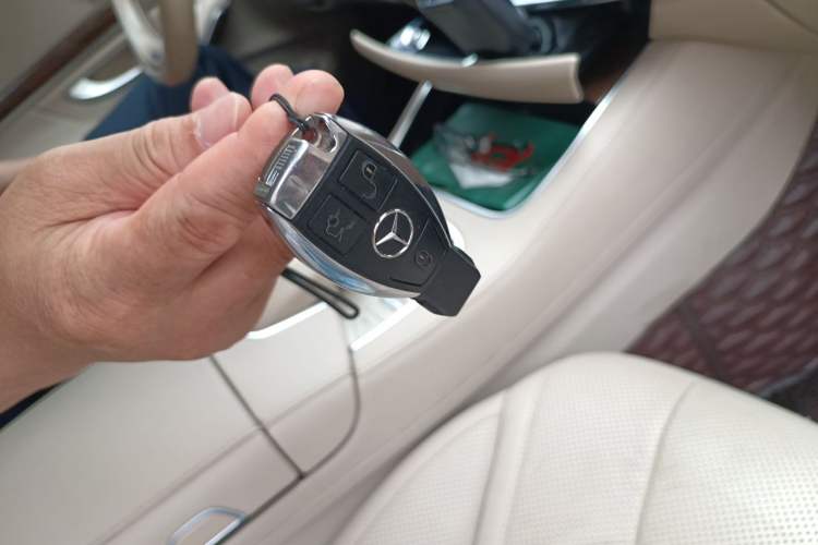 Used Mercedes-Benz S-Class 2014 S 400 L Luxury Model Vehicle Key