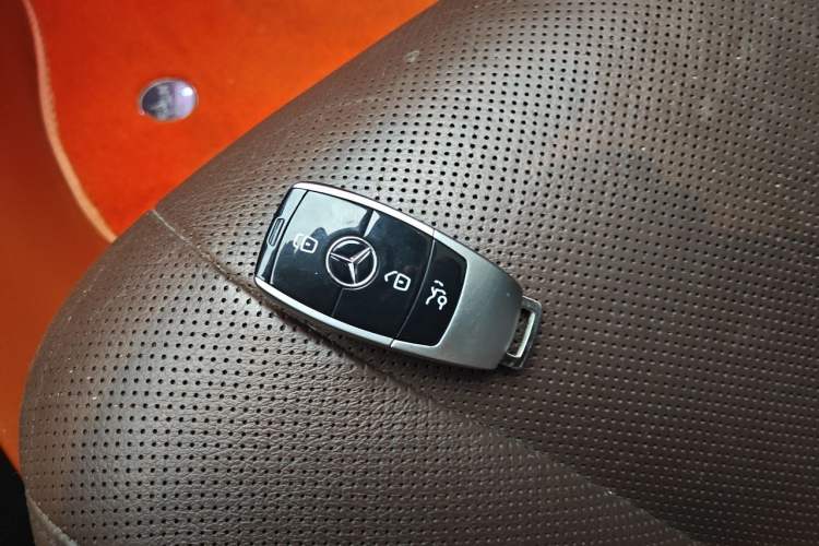 Used Mercedes-Benz S-Class 2014 S 320 L Business Model Vehicle Key