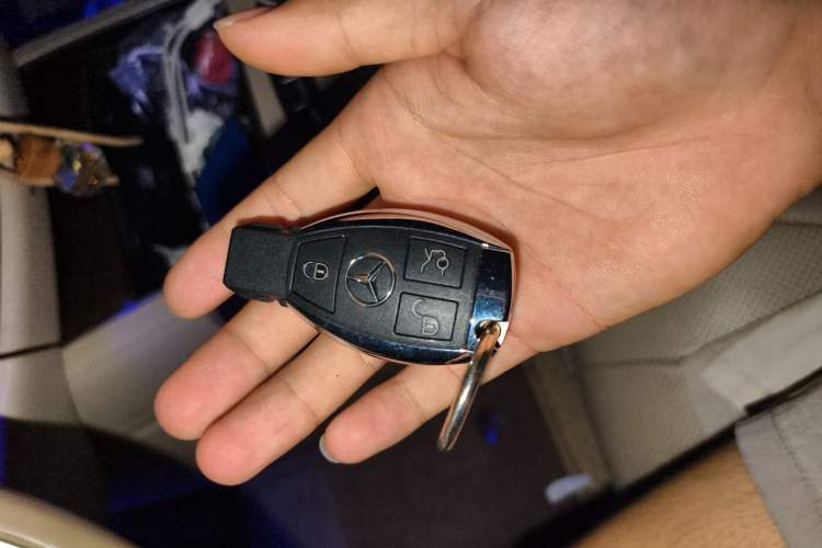 Used Mercedes-Benz S-Class 2014 S 320 L Business Model Vehicle Key