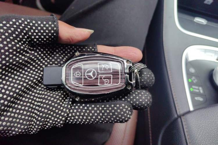 Used Mercedes-Benz S-Class 2014 S 320 L Business Model Vehicle Key