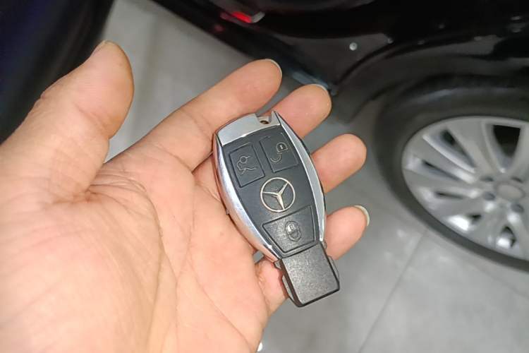 Used Mercedes-Benz S-Class 2014 S 320 L Business Model Vehicle Key