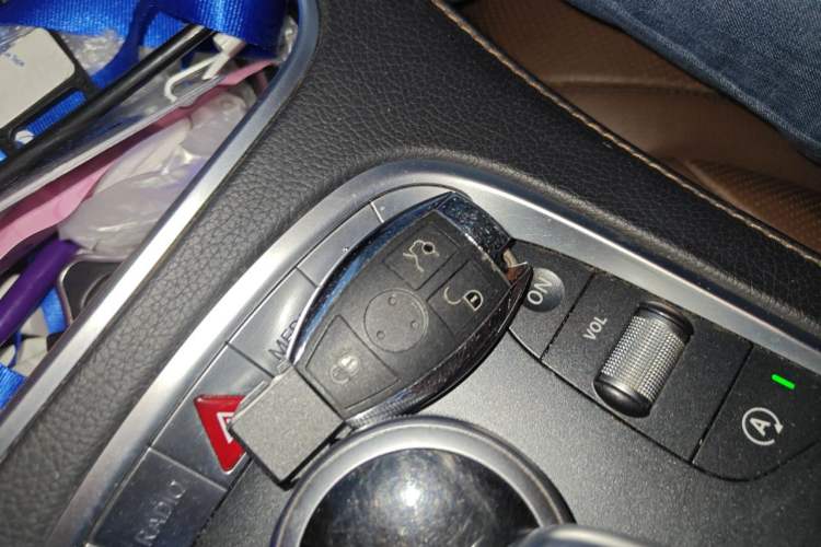 Used Mercedes-Benz S-Class 2014 S 320 L Business Model Vehicle Key