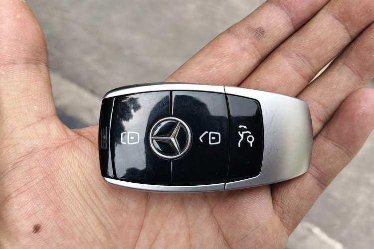 Used Mercedes-Benz S-Class 2014 S 400 L HYBRID Vehicle Key