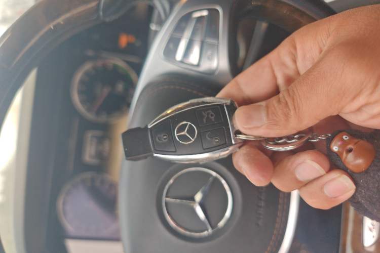 Used Mercedes-Benz S-Class 2014 S 400 L HYBRID Vehicle Key