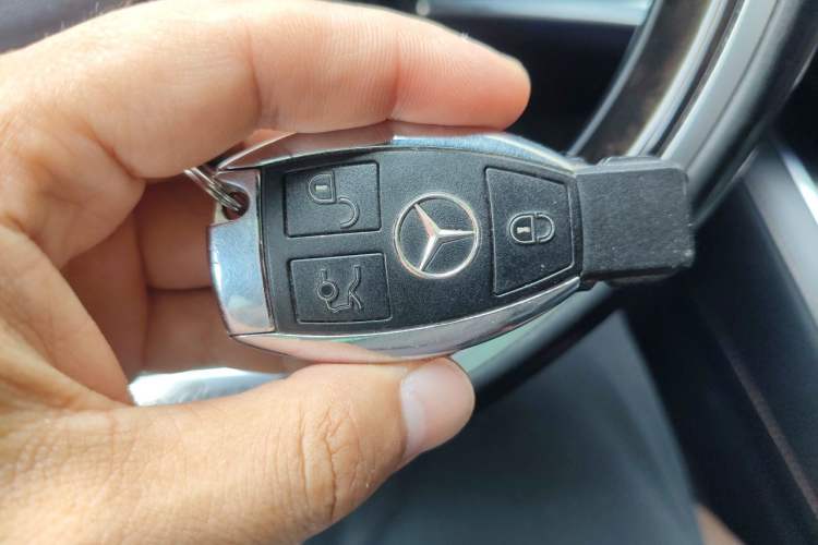 Used Mercedes-Benz S-Class 2014 S 400 L Prestige Edition Vehicle Key