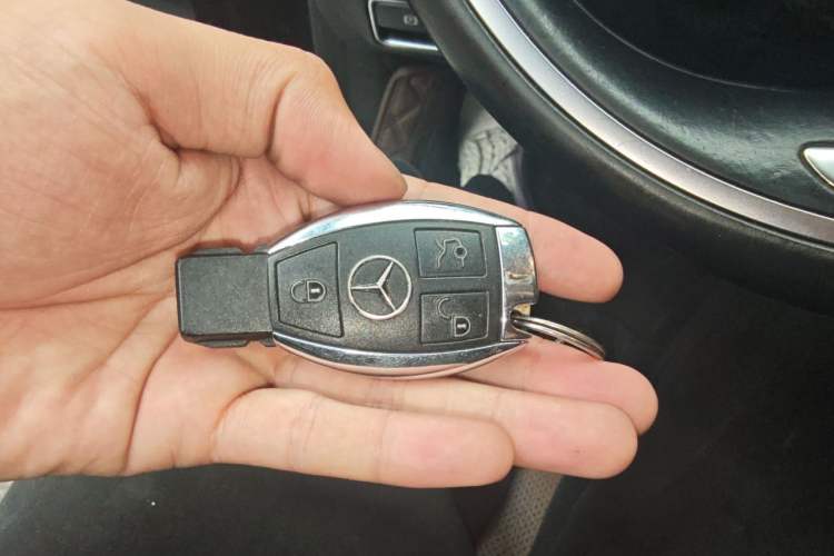 Used Mercedes-Benz S-Class 2014 S 320 L Business Model Vehicle Key