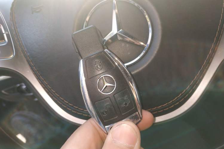Used Mercedes-Benz S-Class 2014 S 320 L Luxury Model Vehicle Key