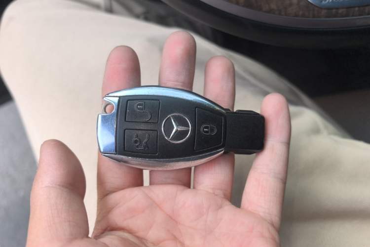 Used Mercedes-Benz S-Class 2014 S 320 L Business Model Vehicle Key