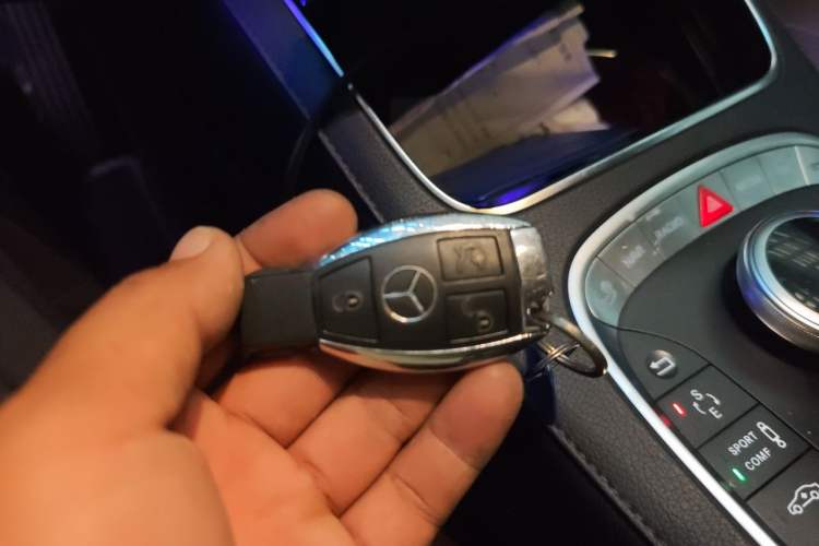 Used Mercedes-Benz S-Class 2014 S 400 L Prestige Edition Vehicle Key