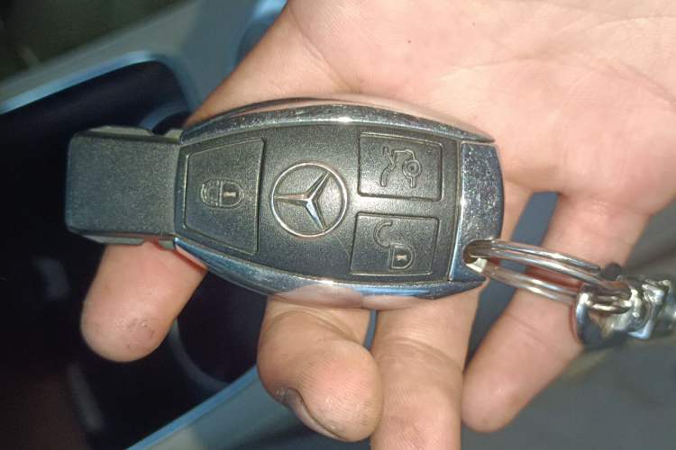 Used Mercedes-Benz S-Class 2014 S 320 L Business Model Vehicle Key
