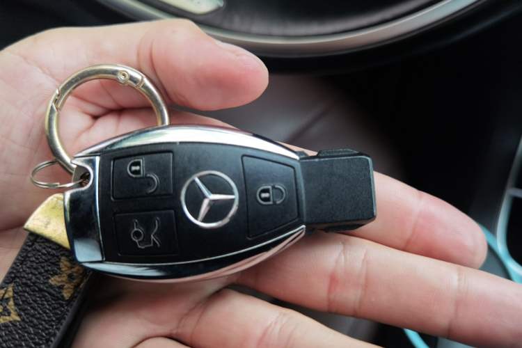 Used Mercedes-Benz S-Class 2014 S 320 L Business Model Vehicle Key