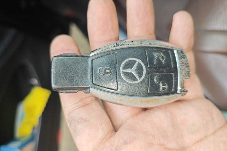 Used Mercedes-Benz S-Class 2014 S 320 L Business Model Vehicle Key