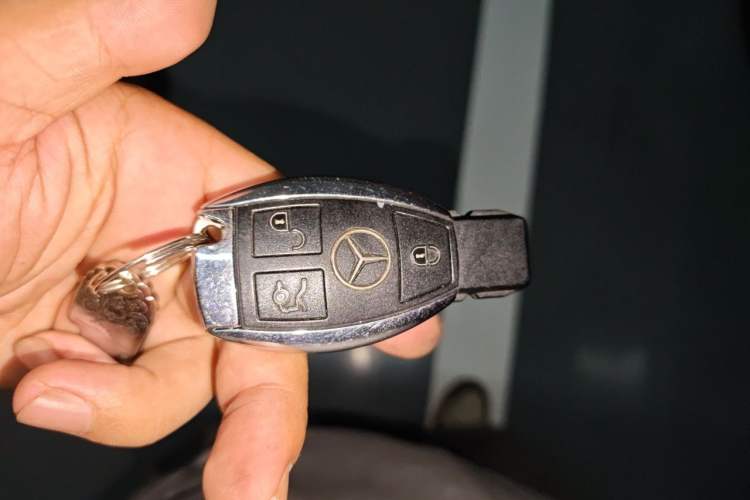 Used Mercedes-Benz S-Class 2014 S 320 L Business Model Vehicle Key