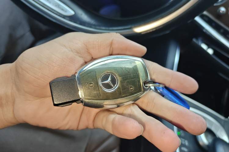 Used Mercedes-Benz S-Class 2014 S 400 L Prestige Edition Vehicle Key