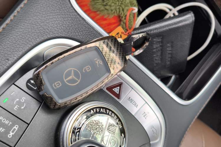 Used Mercedes-Benz S-Class 2014 S 320 L Business Model Vehicle Key