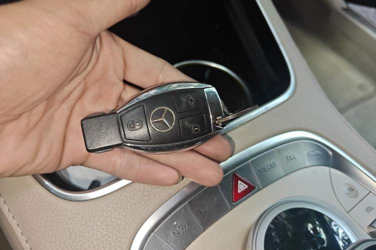 Used Mercedes-Benz S-Class 2014 S 320 L Luxury Model Vehicle Key
