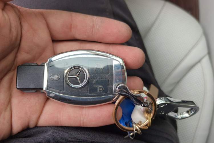 Used Mercedes-Benz S-Class 2014 S 320 L Business Model Vehicle Key