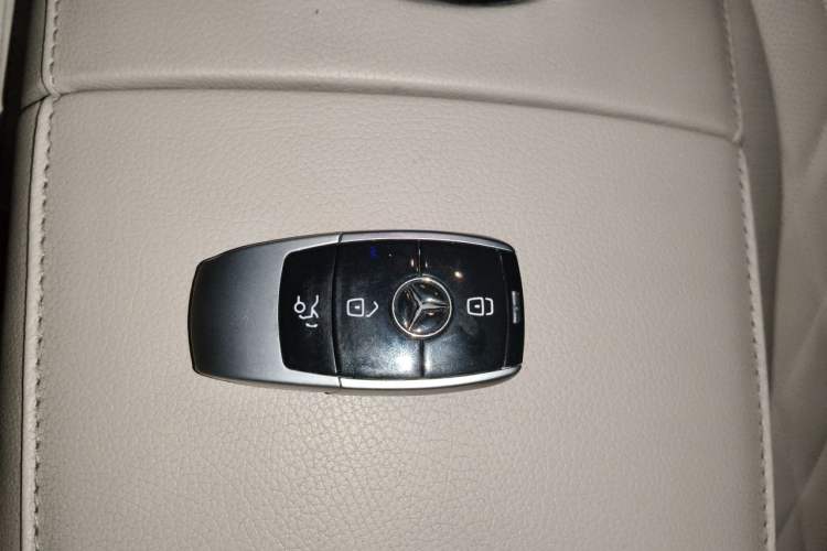 Used Mercedes-Benz S-Class 2014 S 320 L Business Model Vehicle Key