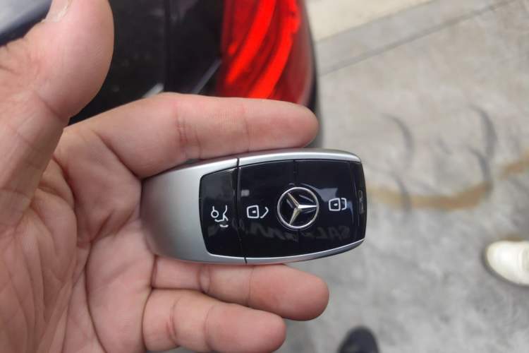 Used Mercedes-Benz S-Class 2014 S 400 L Prestige Edition Vehicle Key