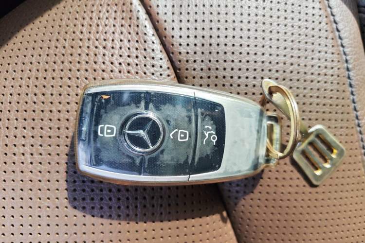 Used Mercedes-Benz S-Class 2014 S 320 L Business Model Vehicle Key