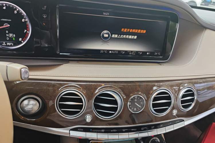 Used Mercedes-Benz S-Class 2014 S 400 L Luxury Model Audio And AC Panel