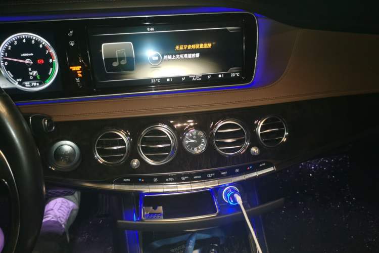 Used Mercedes-Benz S-Class 2014 S 400 L HYBRID Audio And AC Panel