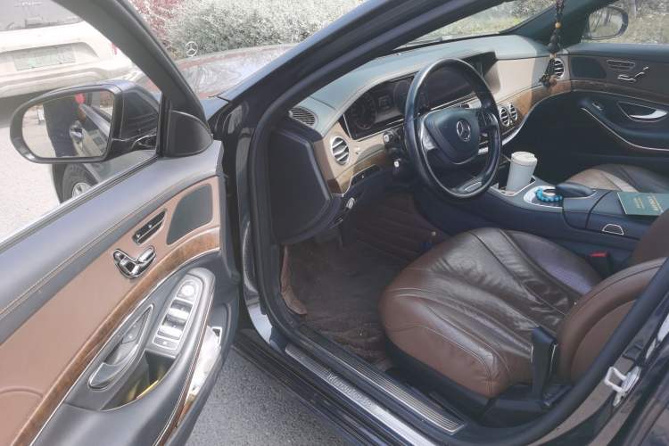 Used Mercedes-Benz S-Class 2014 S 400 L Prestige Edition Driver Seat
