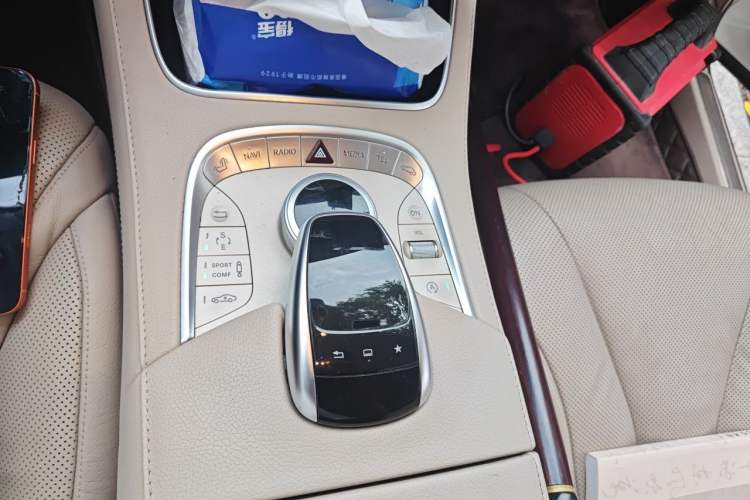 Used Mercedes-Benz S-Class 2014 S 400 L Luxury Model Gear Lever