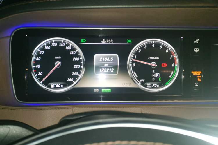 Used Mercedes-Benz S-Class 2014 S 400 L HYBRID Instrument Cluster