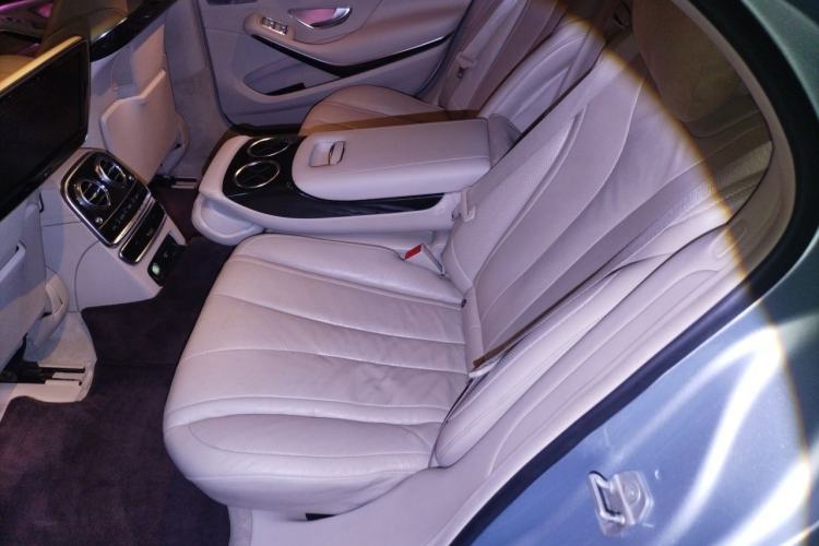Used Mercedes-Benz S-Class 2014 S 400 L Prestige Edition Left Rear Seat