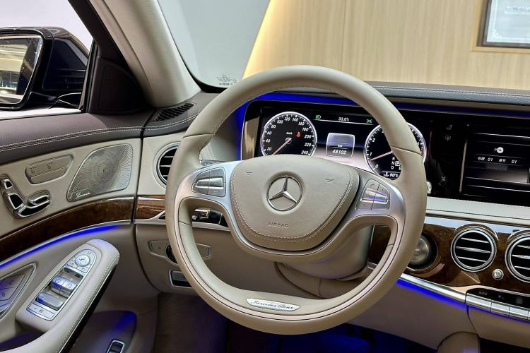Used Mercedes-Benz S-Class 2014 S 400 L Prestige Edition Steering Wheel