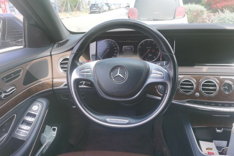 Used Mercedes-Benz S-Class 2014 S 400 L Prestige Edition Steering Wheel