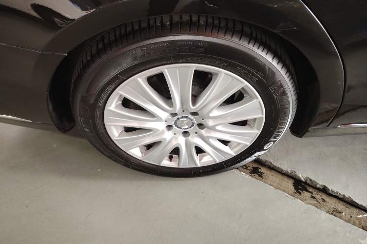 Used Mercedes-Benz S-Class 2014 S 320 L Business Model Exterior 8