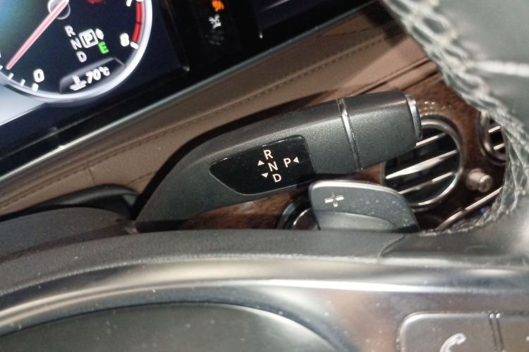Used Mercedes-Benz S-Class 2014 S 320 L Business Model Gear Lever